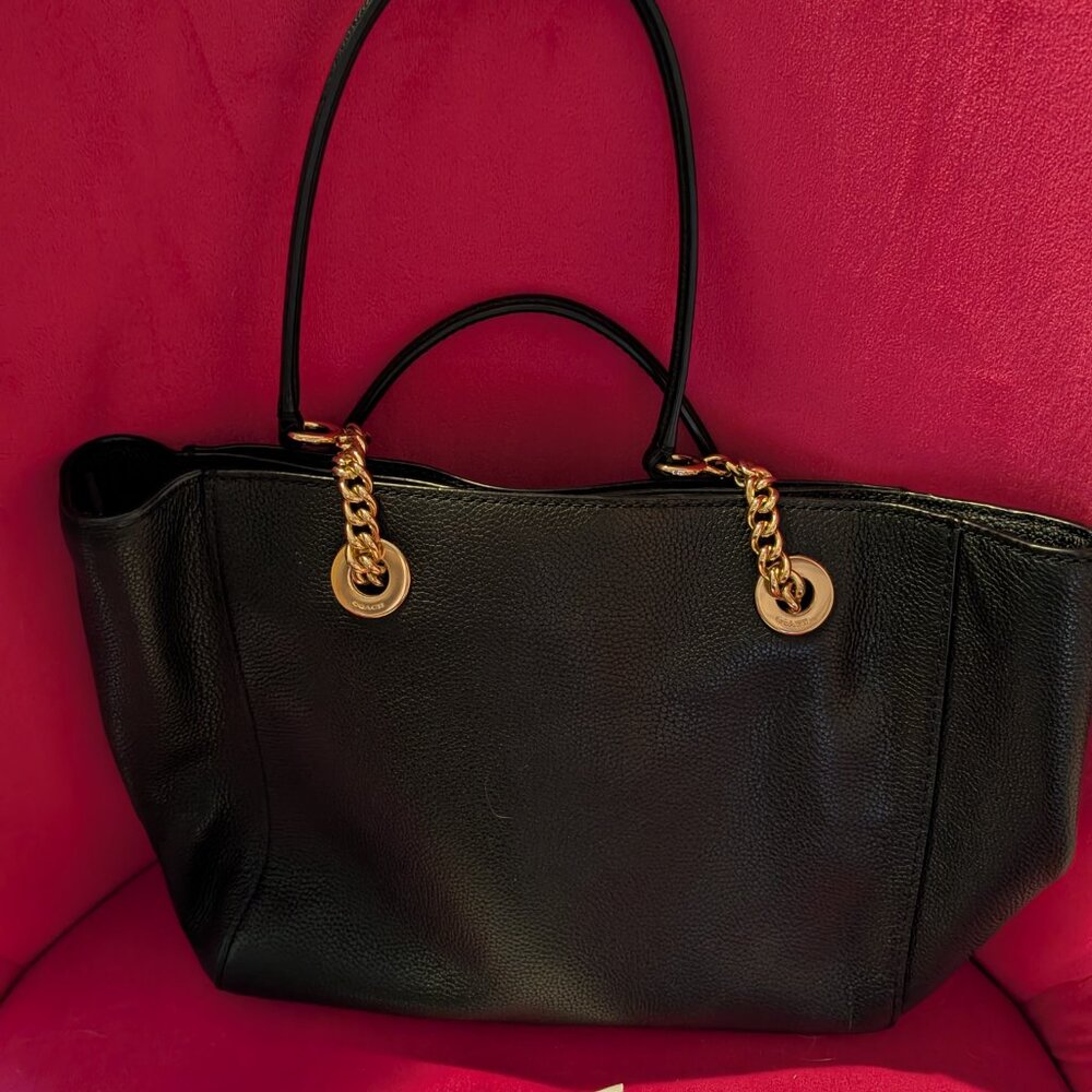 Coach purse - Picture 2 of 5